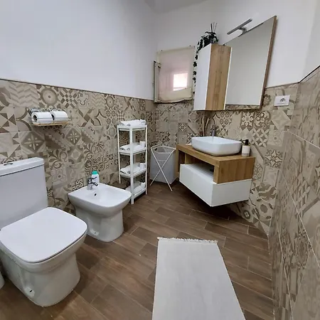 Holiday home Varagghiu